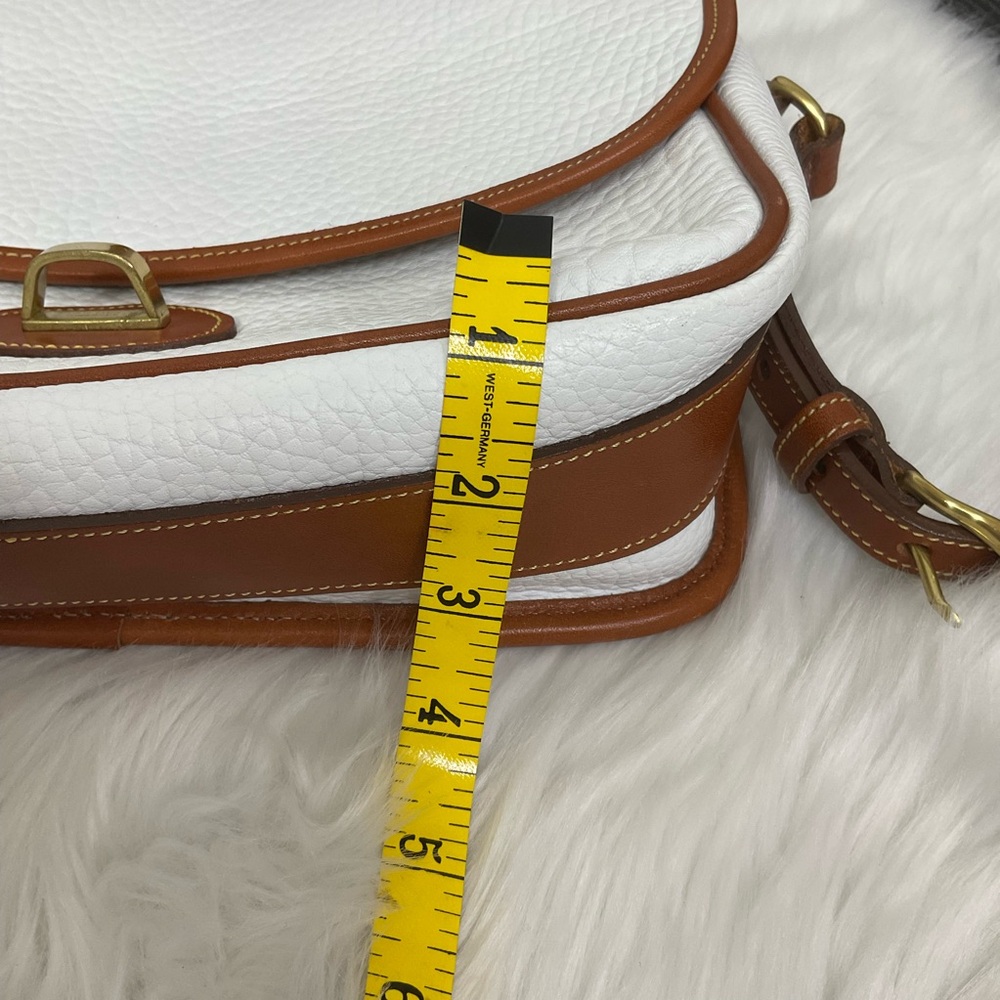 Dooney & Bourke Vintage Women's White and Tan Leather Crossbody Shoulder Bag - - Picture 10 of 11